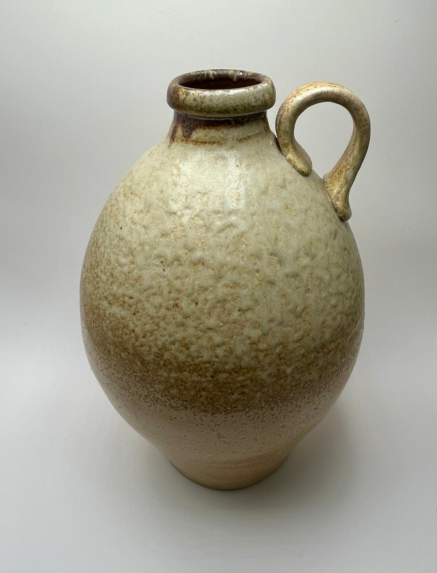 Jug (48)