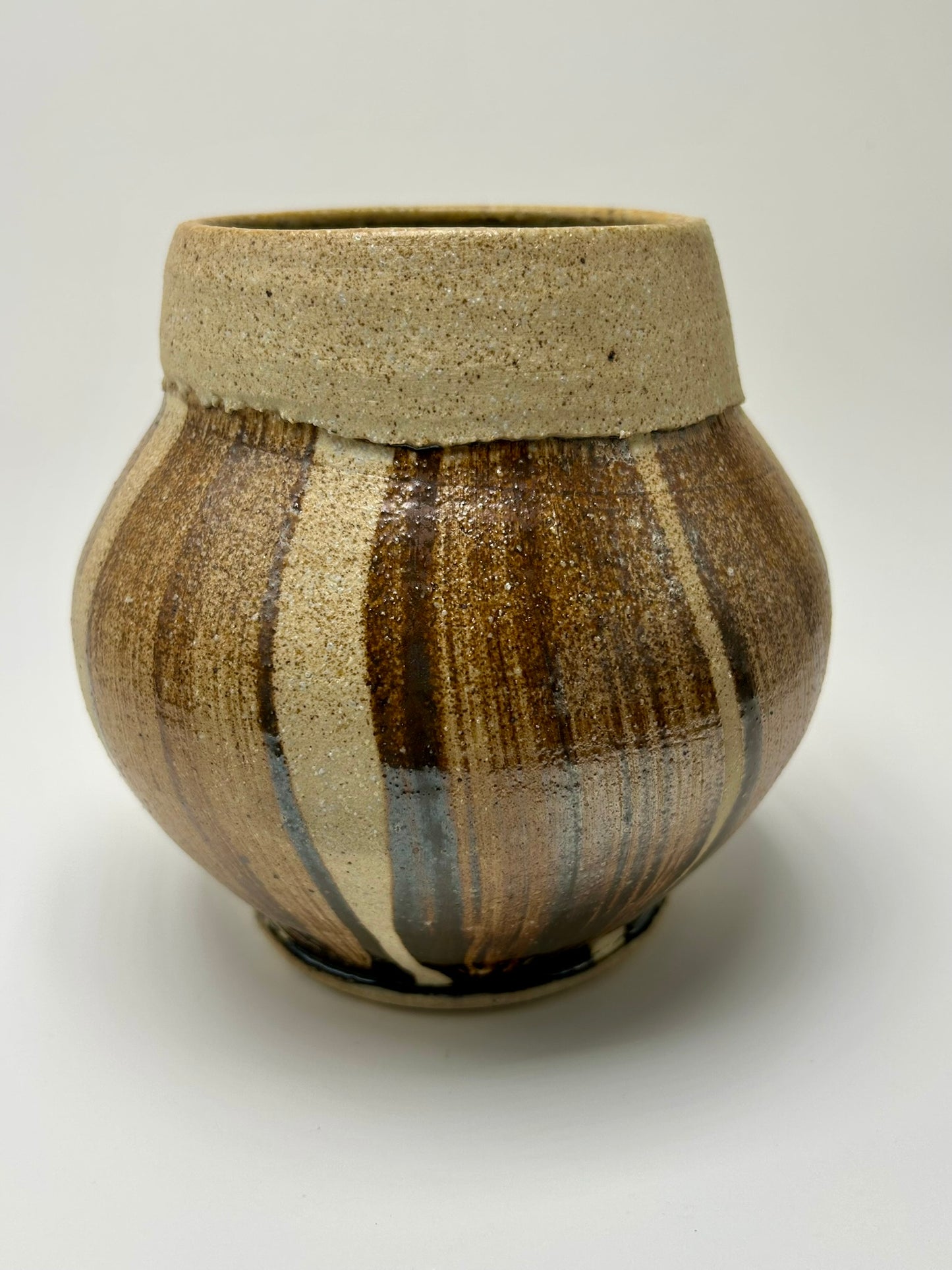 Vase (58)