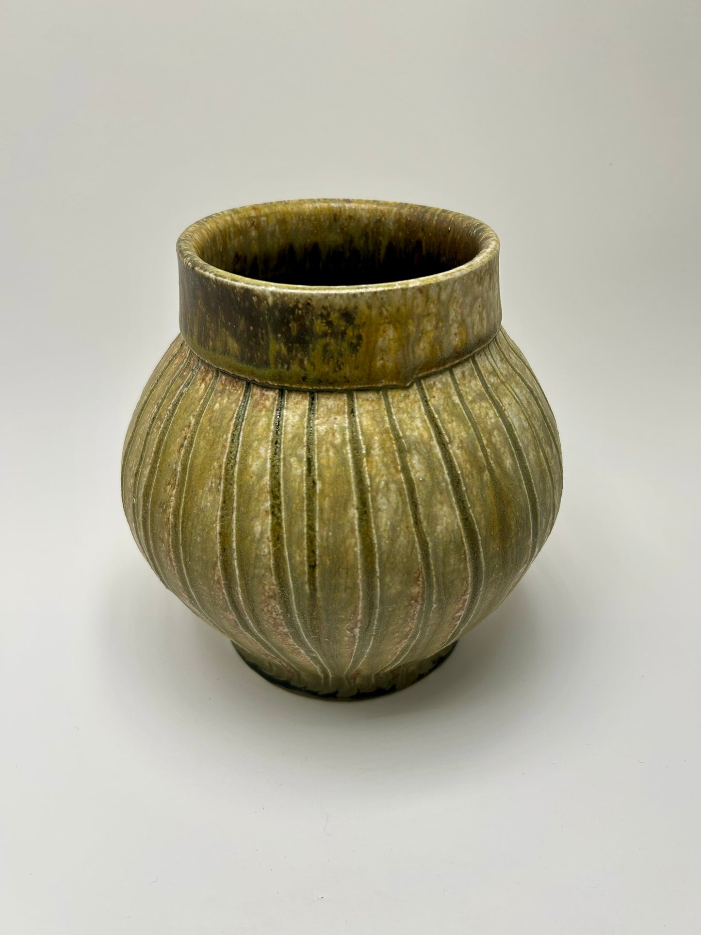 Vase (63)