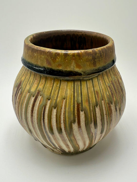 Vase (64)